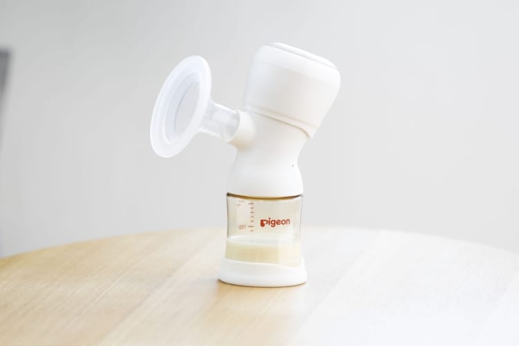 ピジョン母乳アシストさく乳器 電動handy fit+（ハンディフィット＋） | ママのはじめてサポートサイト | ピジョンインフォ