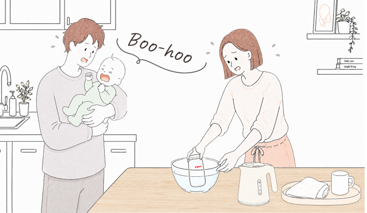 ミルク作りに手間取り、赤ちゃんが泣いて慌ててしまう様子