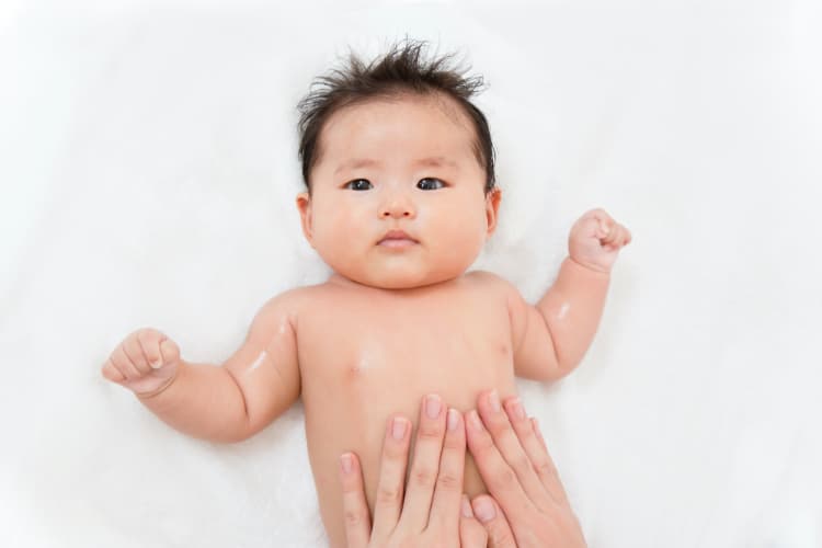 新生児期からの正しいスキンケアの基本とおさえたい３つのポイントを小児皮膚科医が解説